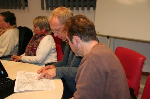 groupe de travail (2).jpg groupe de travail (2).jpg